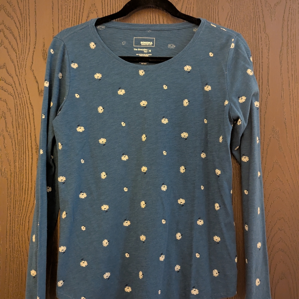 Goodthreads Women's Blue Floral Long Sleeve Top